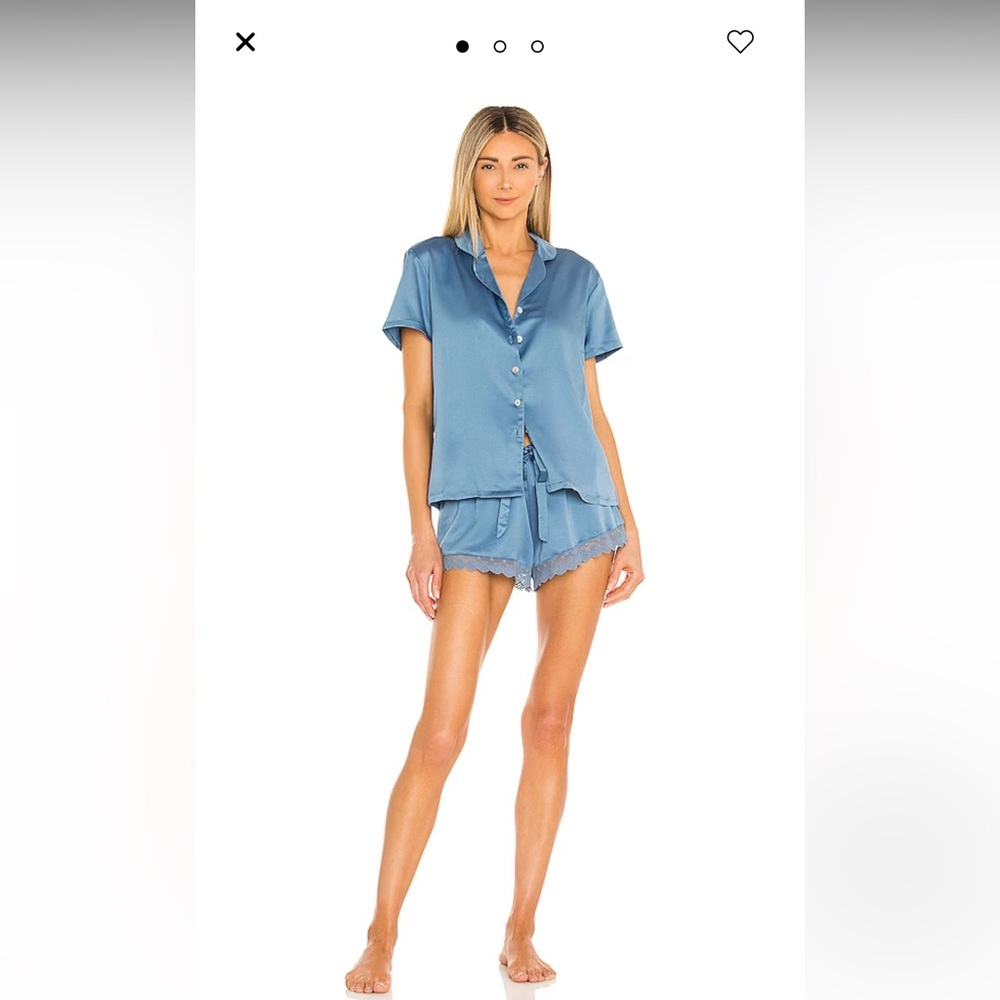 Flora Nikrooz XS satin PJ set